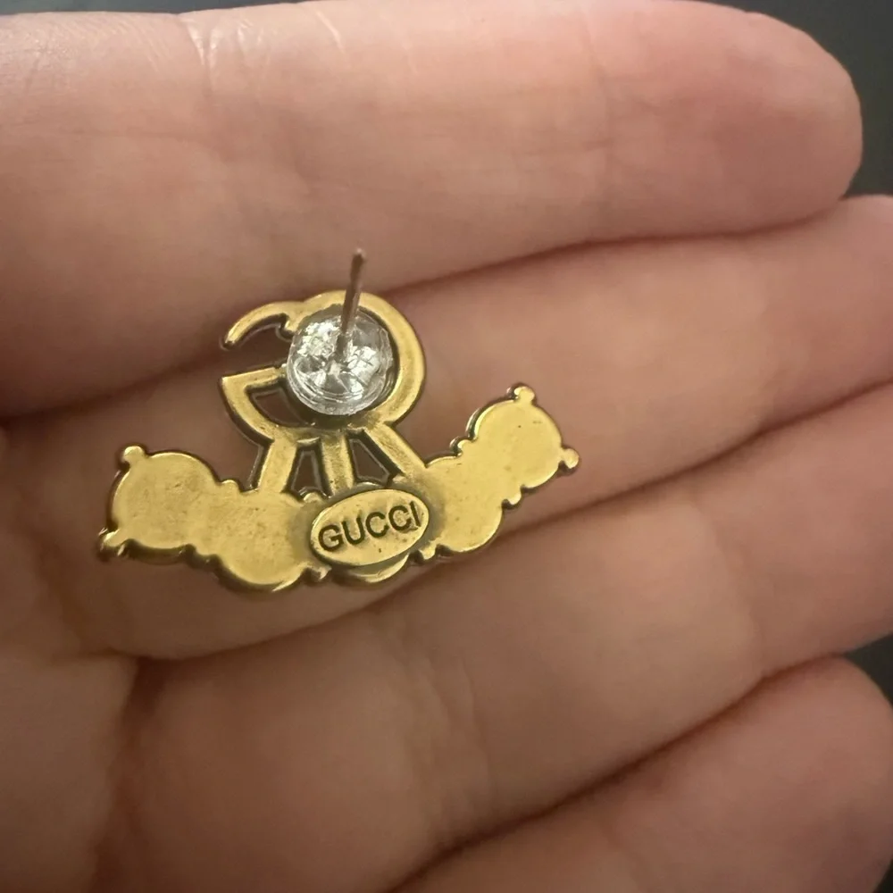 Brand new with box & dustbag Gucci Gold tone with Pearl Double G Stud Earrings - Picture 8 of 10